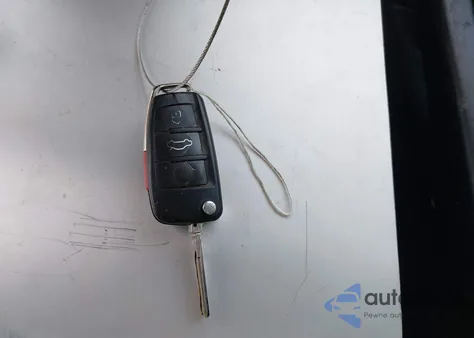 2012 Audi A3 2.0T Premium из США, поврежденный, VIN WAUKFAFM6CA006663